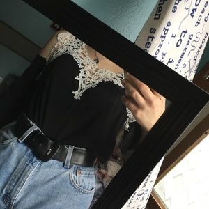 Tops - π» Cold Shoulder Top with Lace Collar Detail π» Tops - π» Cold Shoulder Top with Lace Collar Detail π»